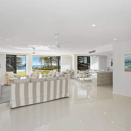 The Garland At Rainbow Bay Apartment Gold Coast Exterior photo