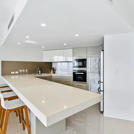 The Garland At Rainbow Bay Apartment Gold Coast Exterior photo